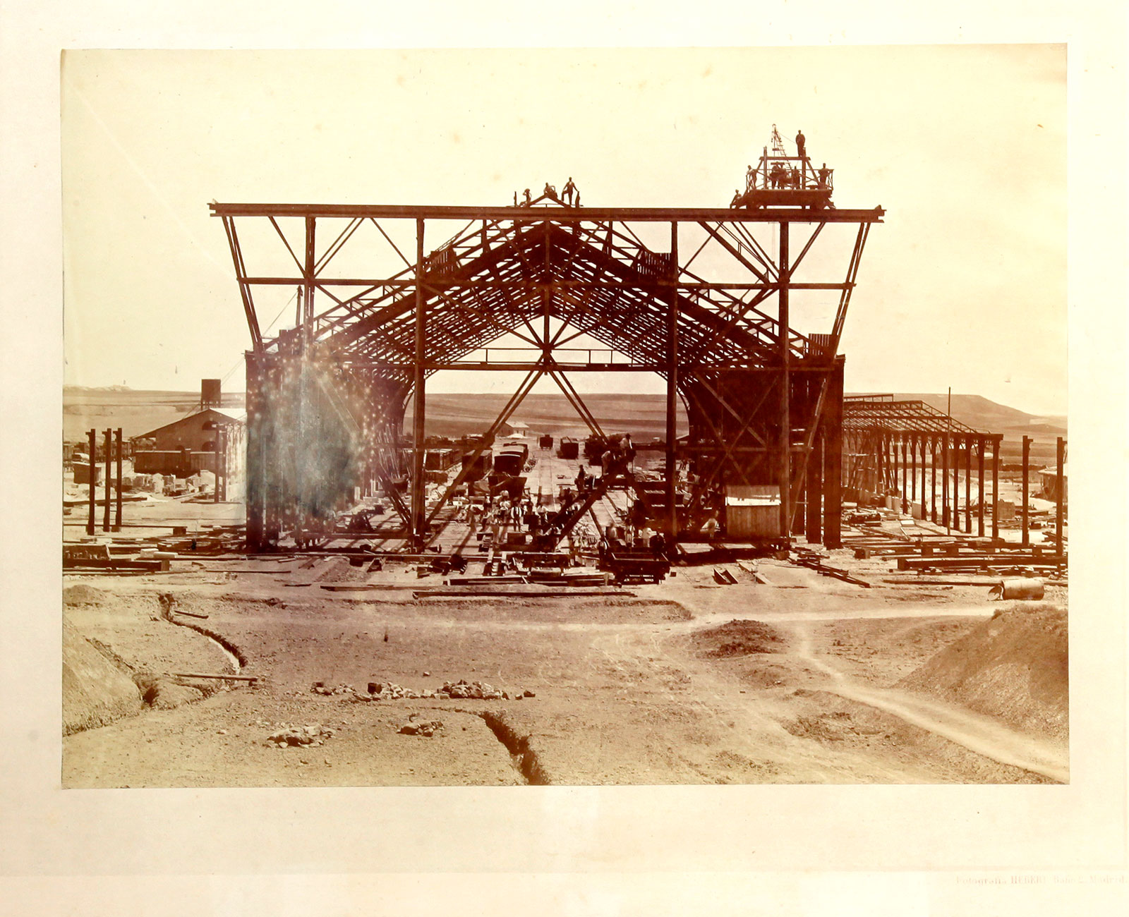 Estado de las obras de construcción el 1 junio de 1879. Foto: Pedro Martínez de Hebert. <i>AHF-MFM</i>