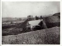 Construcción del Ferrocarril Santander - Mediterráneo en Villarroya de la Sierra (Fotógrafo Remacha, 1928)