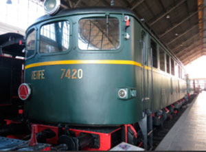 Locomotora elctrica 7420