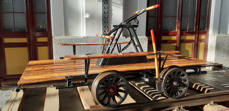 Vagoneta de tracción manual, “zorrilla” (ca. 1880) 