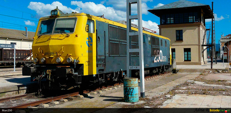 Locomotora eléctrica 250-029-6 Locomotora eléctrica 250-029-6