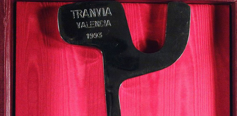 Sección de carril tipo “Phoenix” Sección de carril tipo “Phoenix”