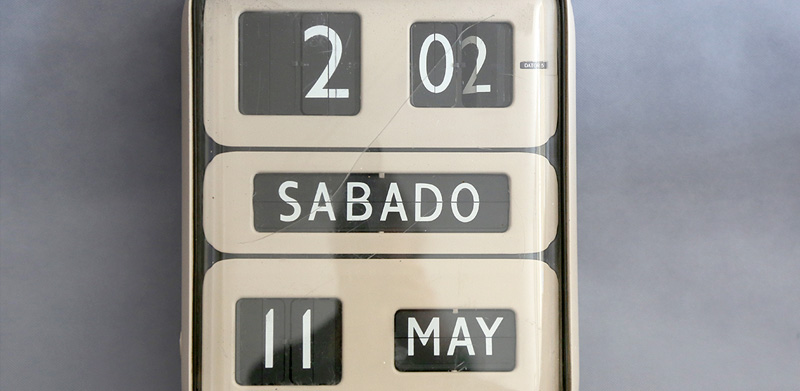 Reloj-calendario