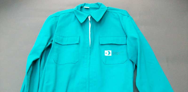 Chaquetilla uniforme MIT Chaquetilla uniforme MIT