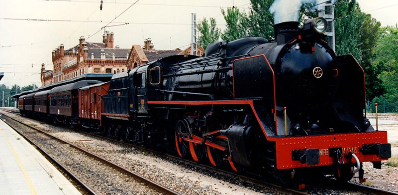 Locomotora de vapor 141F-2413 Locomotora de vapor 141F-2413