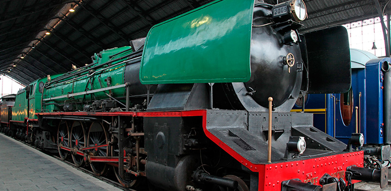 Locomotora de vapor 242F-2009 “Confederación” Locomotora de vapor 242F-2009 “Confederación”